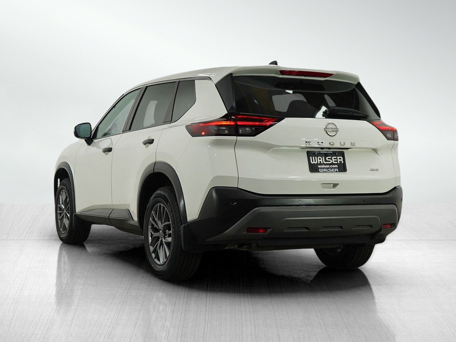 2022 Nissan Rogue S photo 3