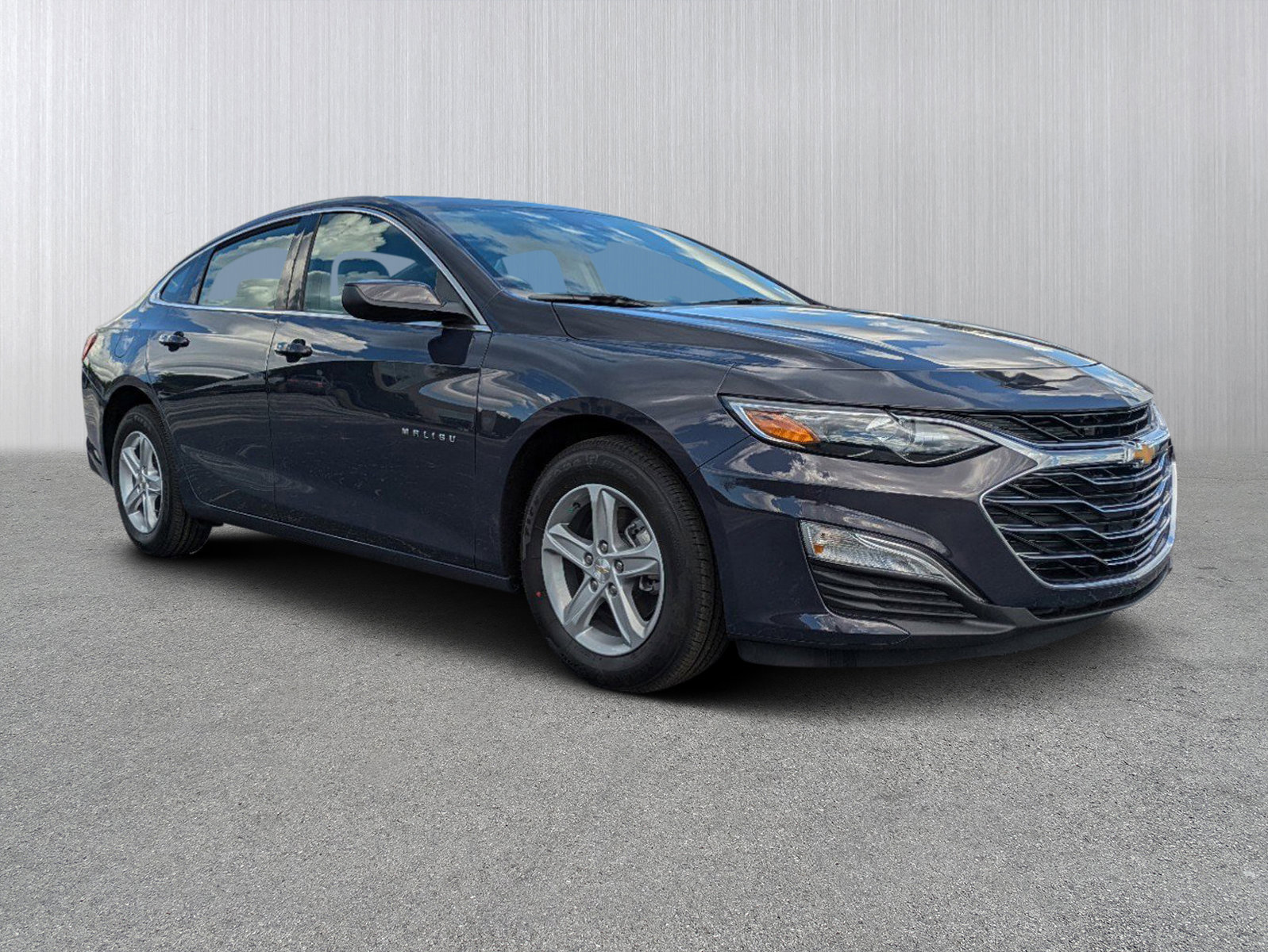 2025 Chevrolet Malibu 1LS's photo