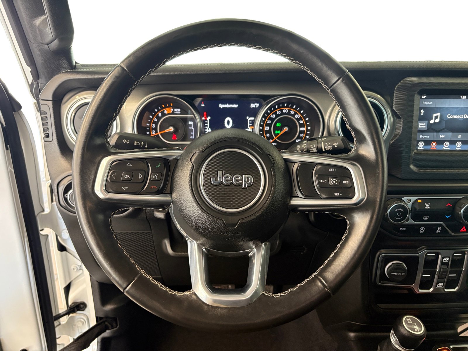 2021 Jeep Wrangler Unlimited Sahara photo 8