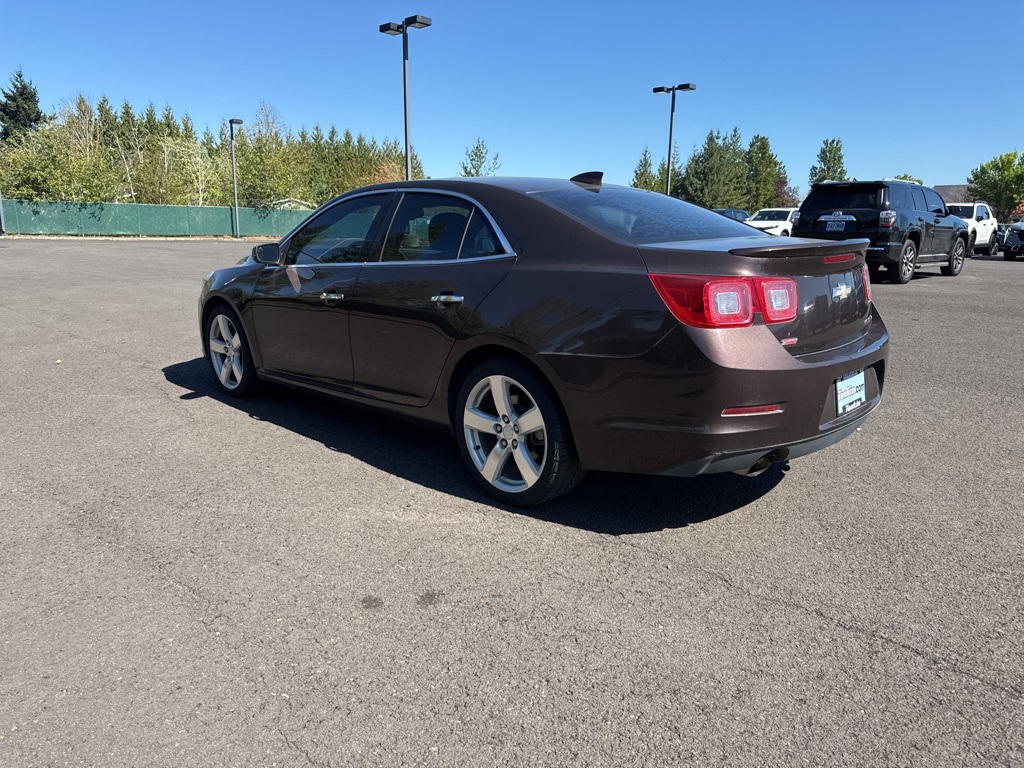 2015 Chevrolet Malibu LTZ photo 4