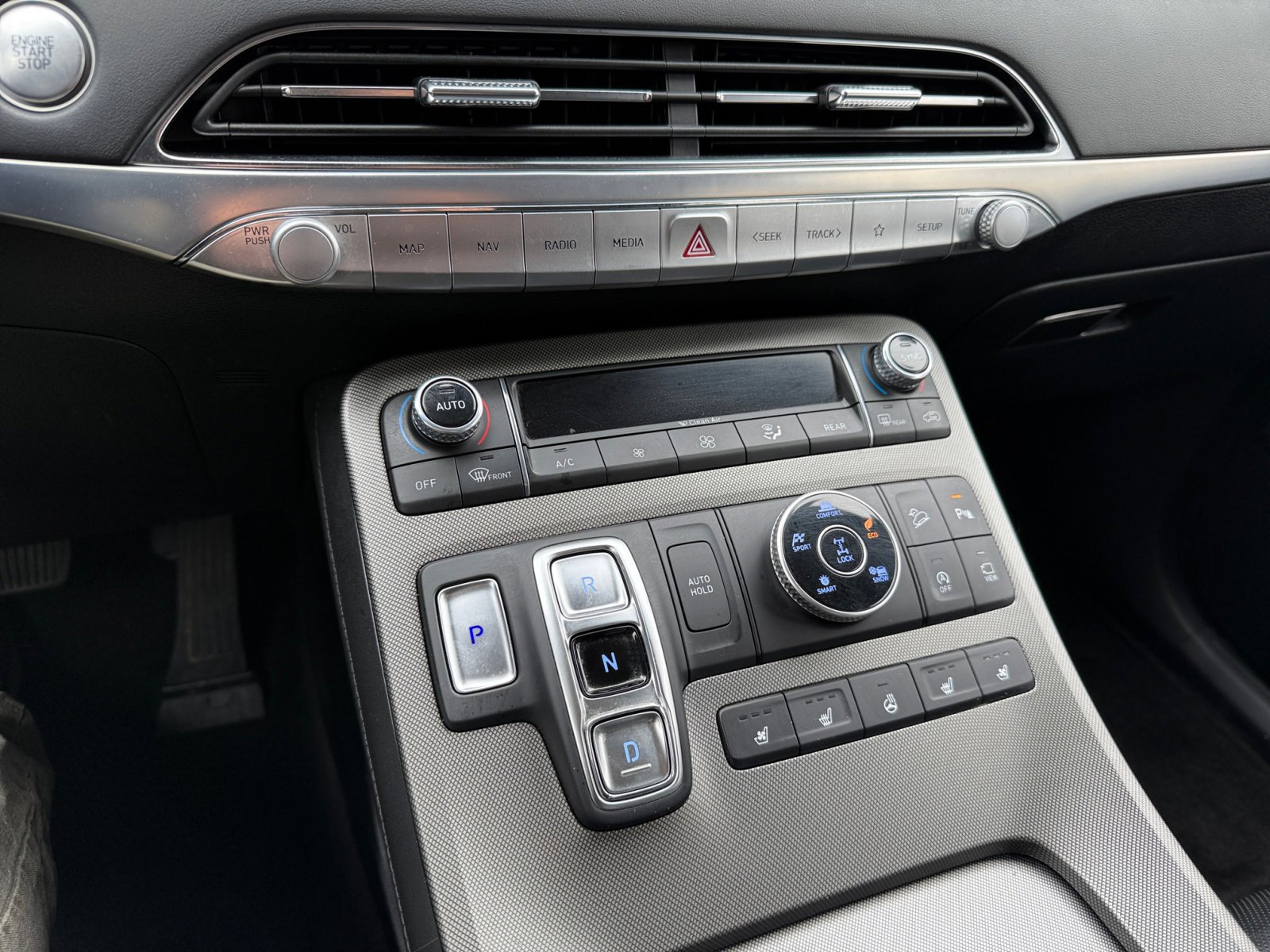 2022 Hyundai Palisade Limited photo 12