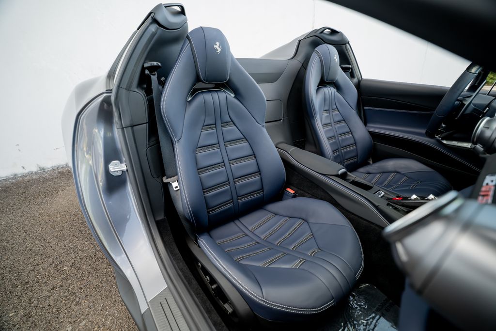 2022 Ferrari 812 GTS photo 29