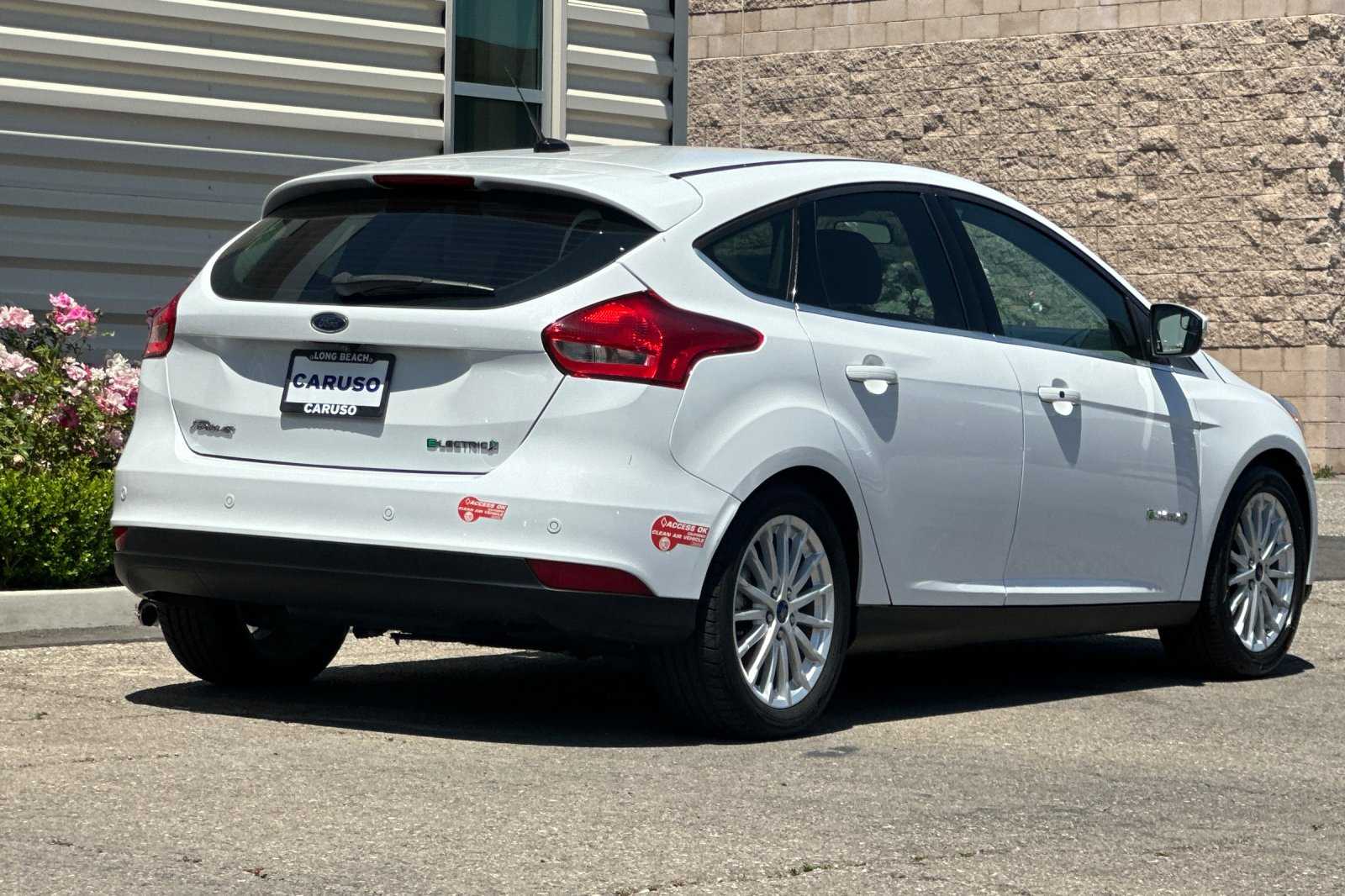 2017 Ford Focus Electric photo 3