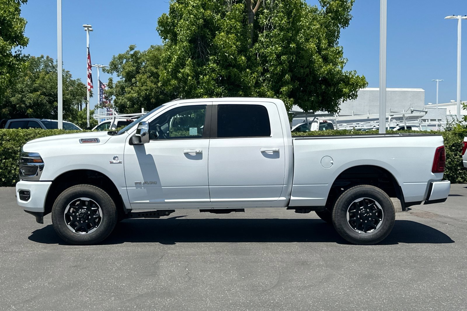 2025 Ram 2500 Laramie photo 7