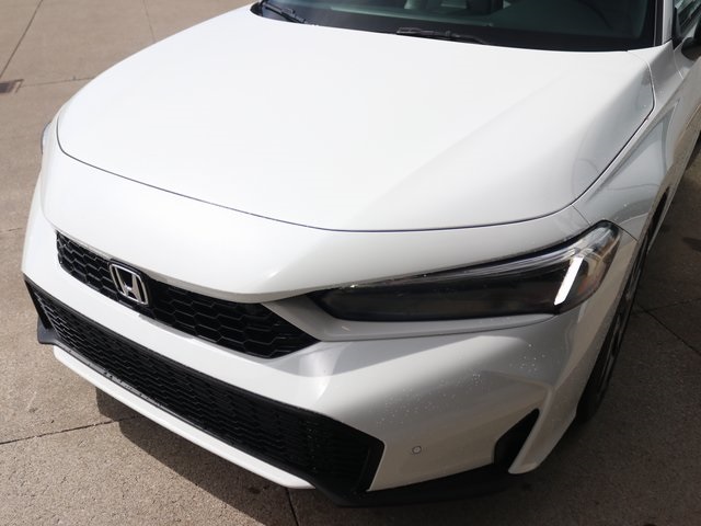 2026 Honda Civic Sport Touring Hybrid photo 3