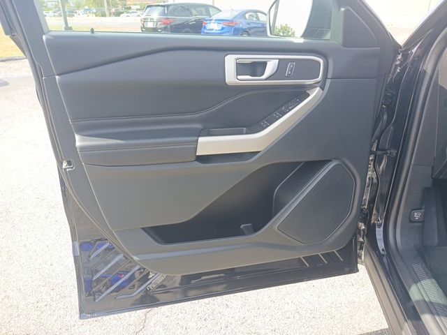 2021 Ford Explorer XLT photo 20