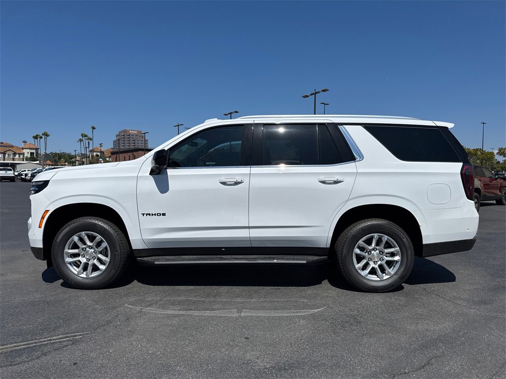2025 Chevrolet Tahoe LS photo 5