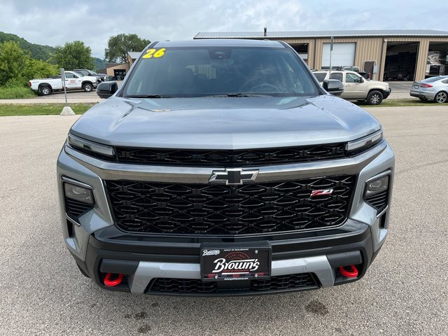 2026 Chevrolet Traverse Z71 photo 2