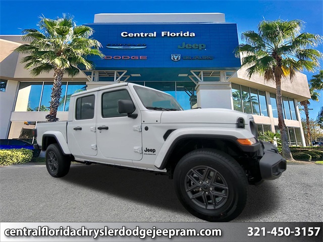 2025 Jeep Gladiator Sport S's photo