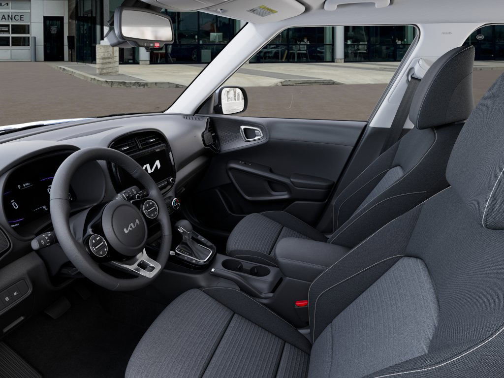 2025 Kia Soul EX photo 12