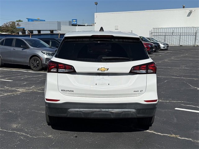 2022 Chevrolet Equinox LT photo 4