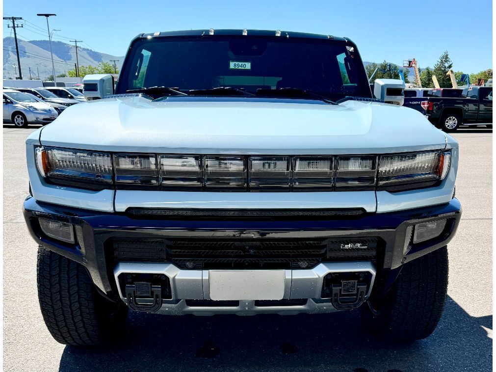 2024 Gmc Hummer EV photo 2