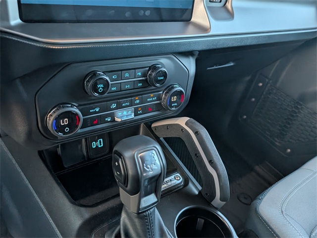 2023 Ford Bronco Outer Banks photo 19