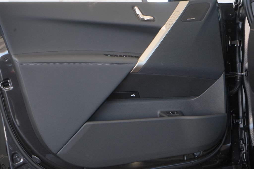 2026 Bmw iX photo 6