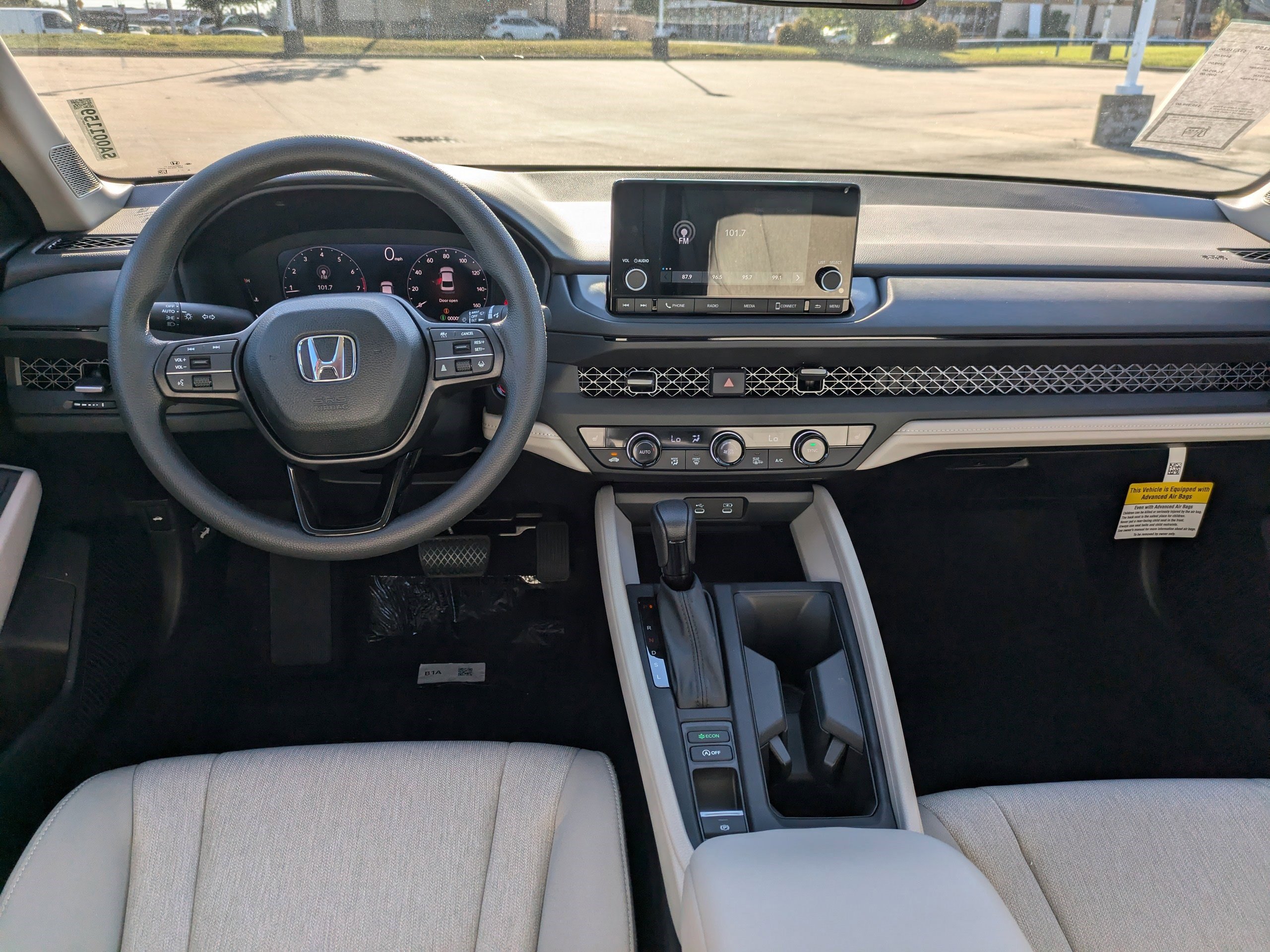 2025 Honda Accord SE photo 14
