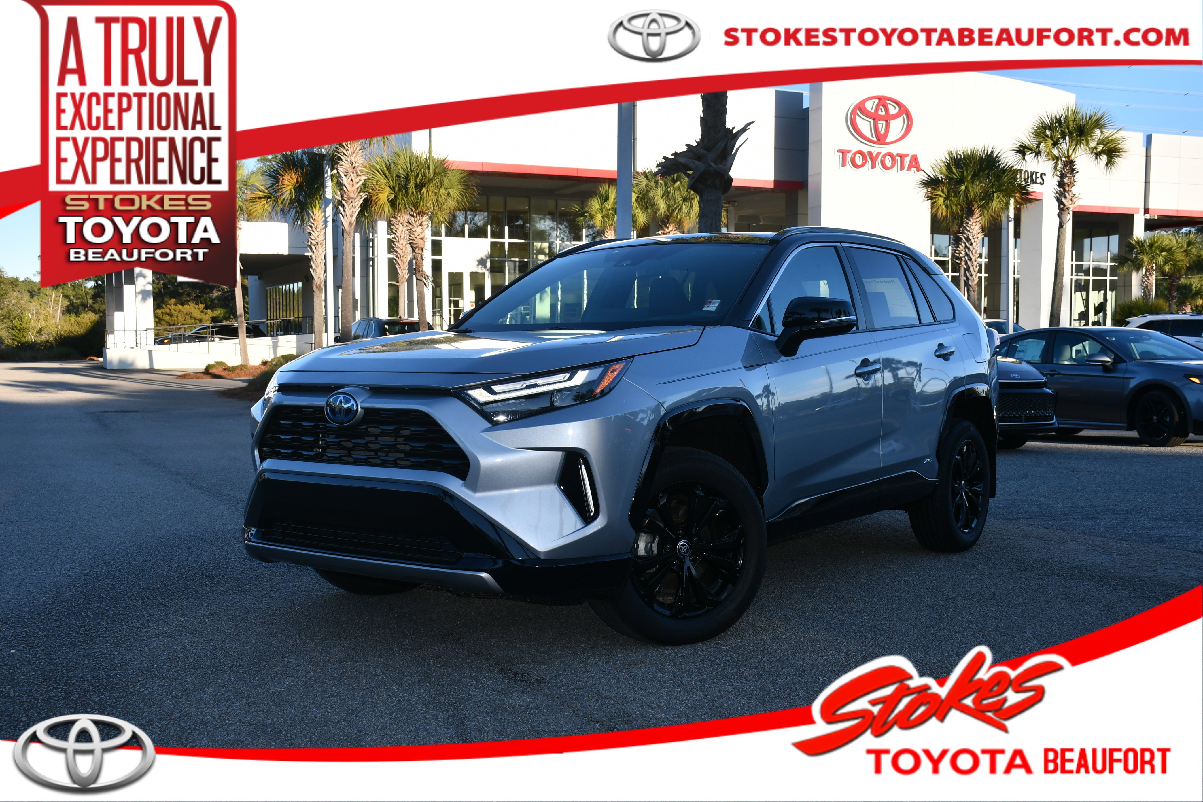 2024 Toyota RAV4 XSE's photo