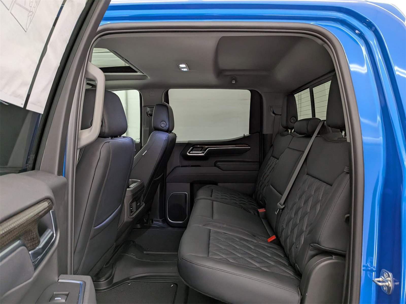 2025 Chevrolet Silverado 1500 RST photo 20