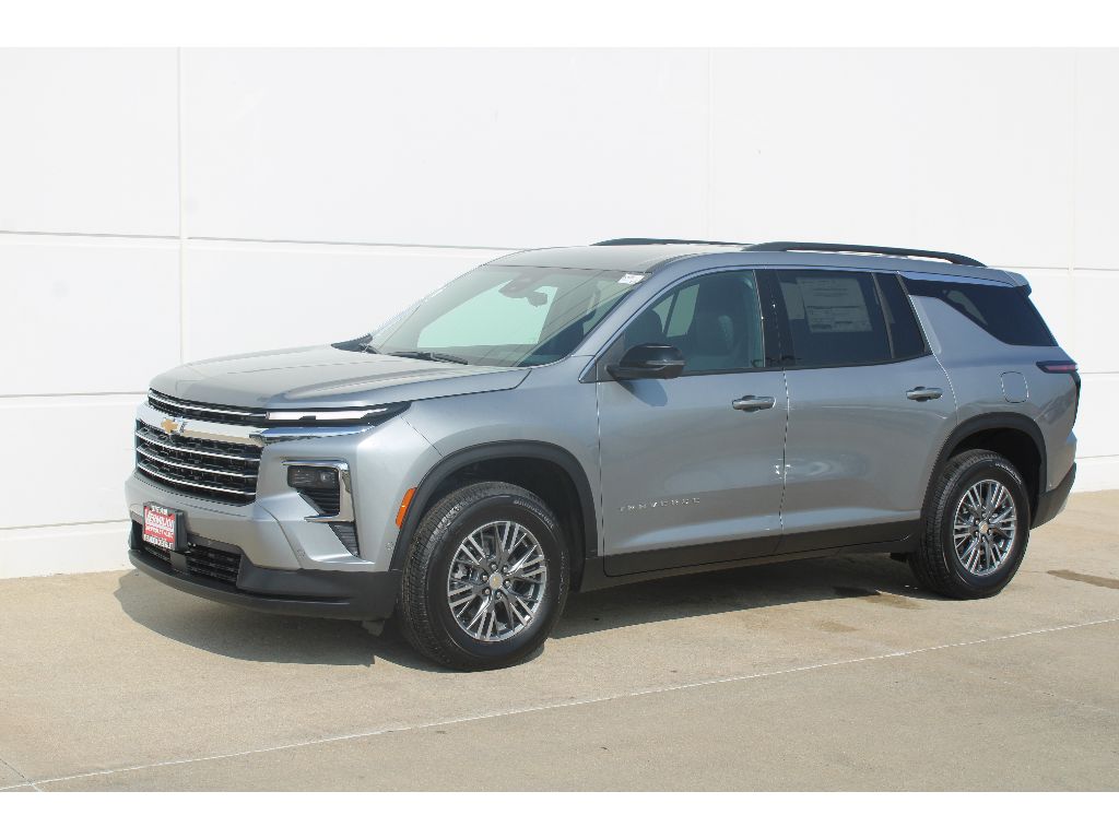 2026 Chevrolet Traverse LT's photo