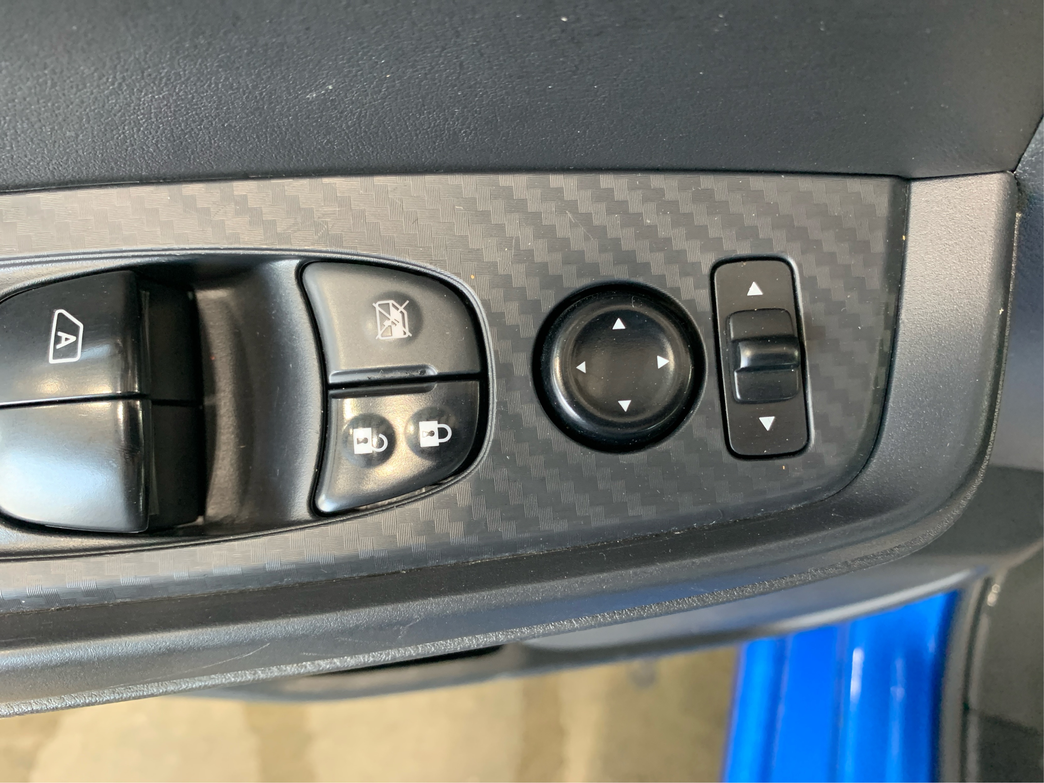 2022 Nissan Sentra SV photo 13