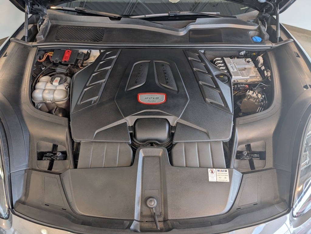 2019 Porsche Cayenne Turbo photo 32