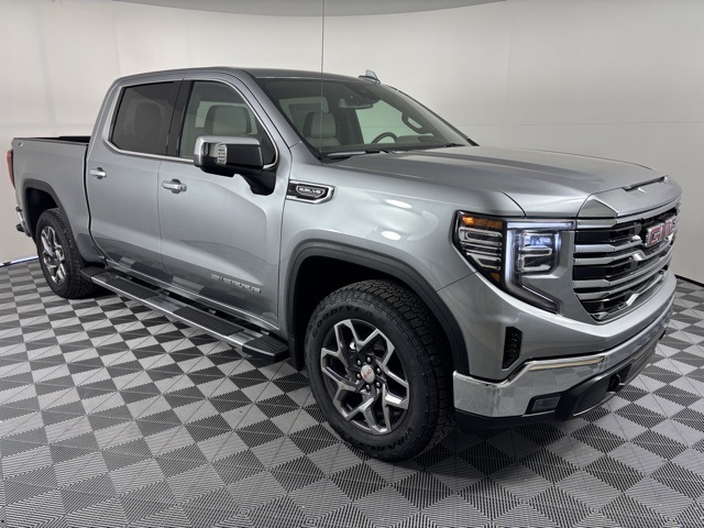 2026 GMC Sierra 1500 SLT's photo