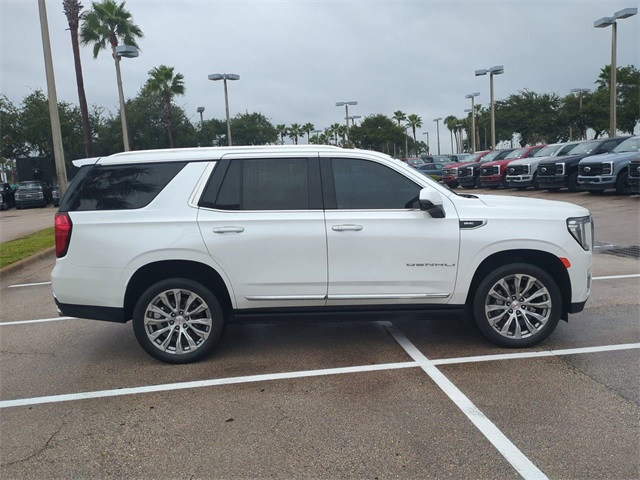 2022 Gmc Yukon Denali photo 3