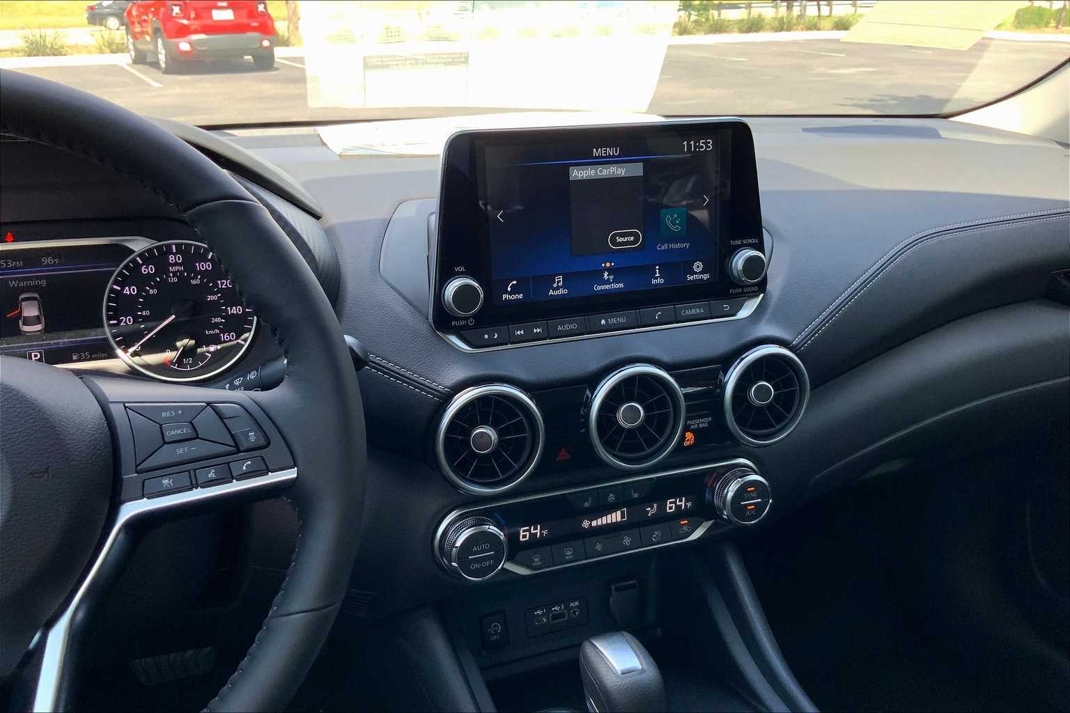 2025 Nissan Sentra SV photo 6