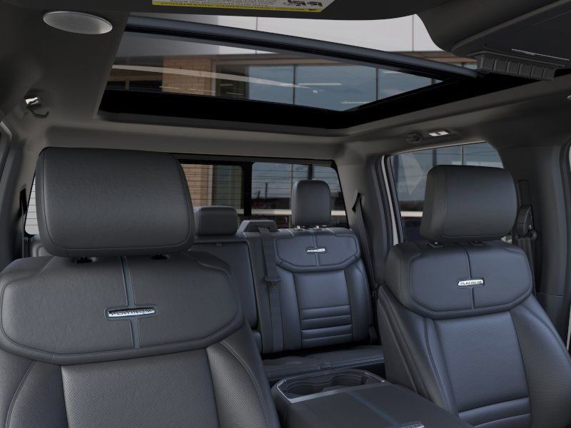 2025 Ford F-350 photo 22
