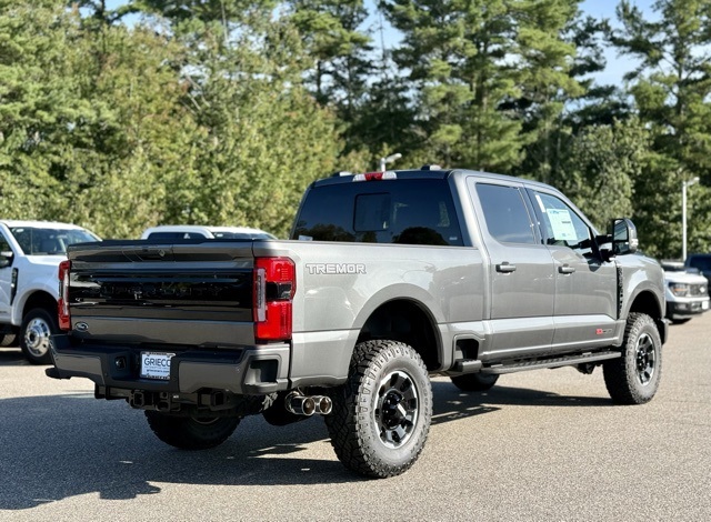 2026 Ford F-350 photo 4
