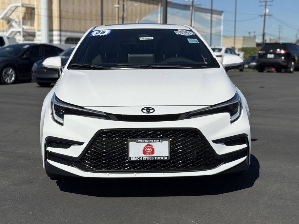 2025 Toyota Corolla SE photo 3