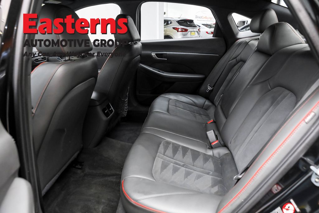 2020 Hyundai Sonata SEL Plus photo 18