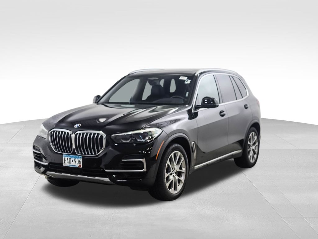 2022 BMW X5 40i's photo
