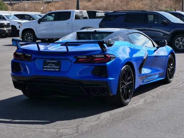 2025 Chevrolet Corvette Stingray 1LT photo 3
