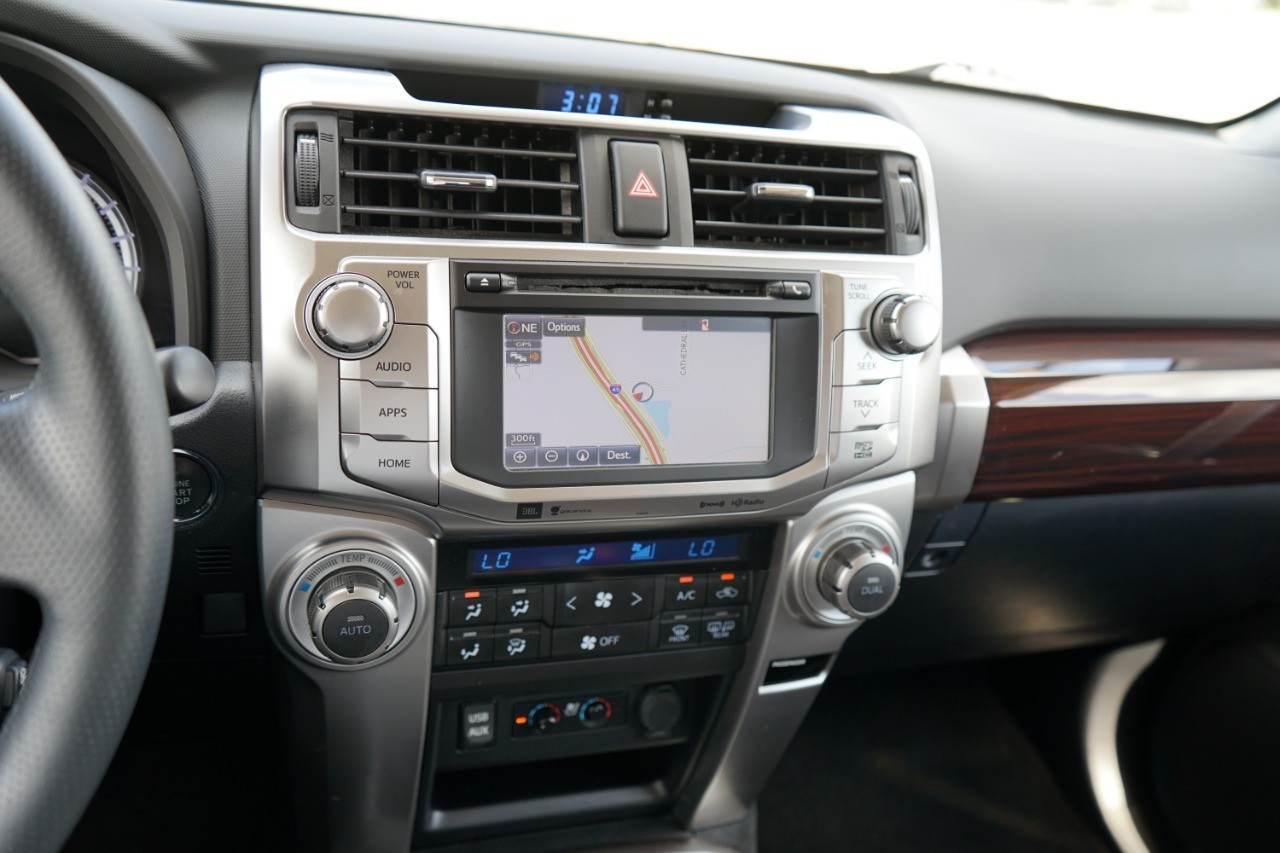 2019 Toyota 4Runner Limited photo 15