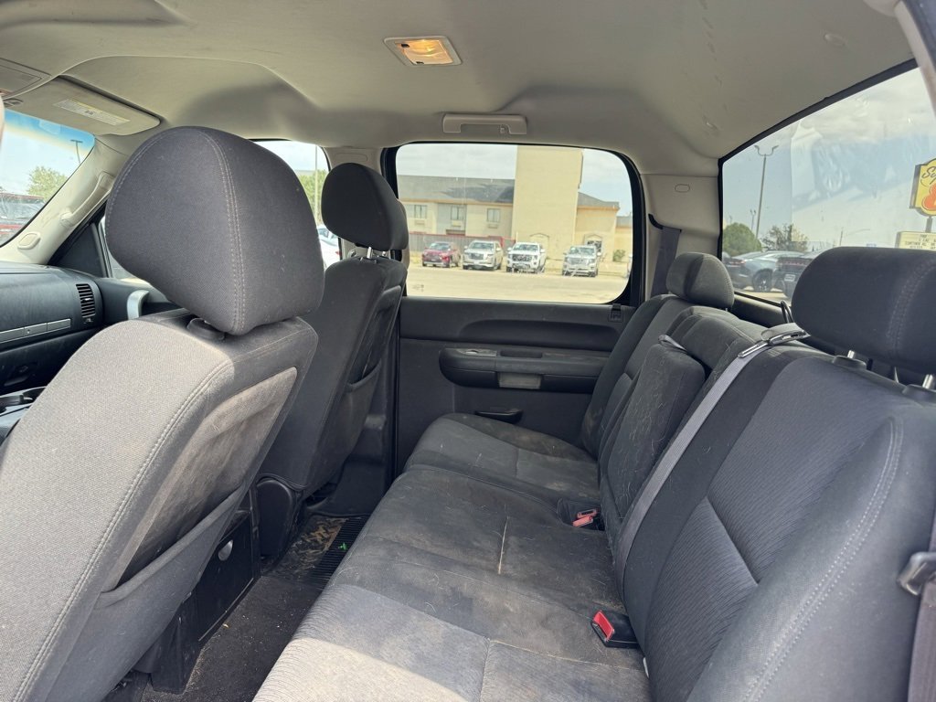 2013 Chevrolet Silverado 1500 LT photo 2