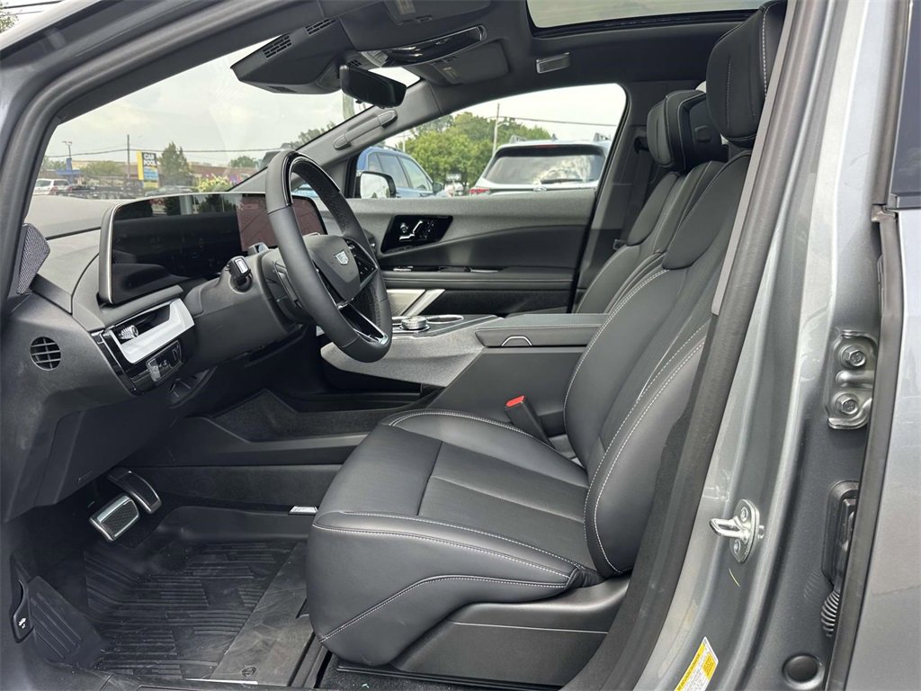2025 Cadillac Optiq Sport photo 16