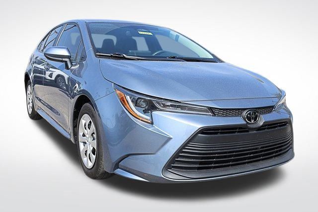 2024 Toyota Corolla LE photo 4