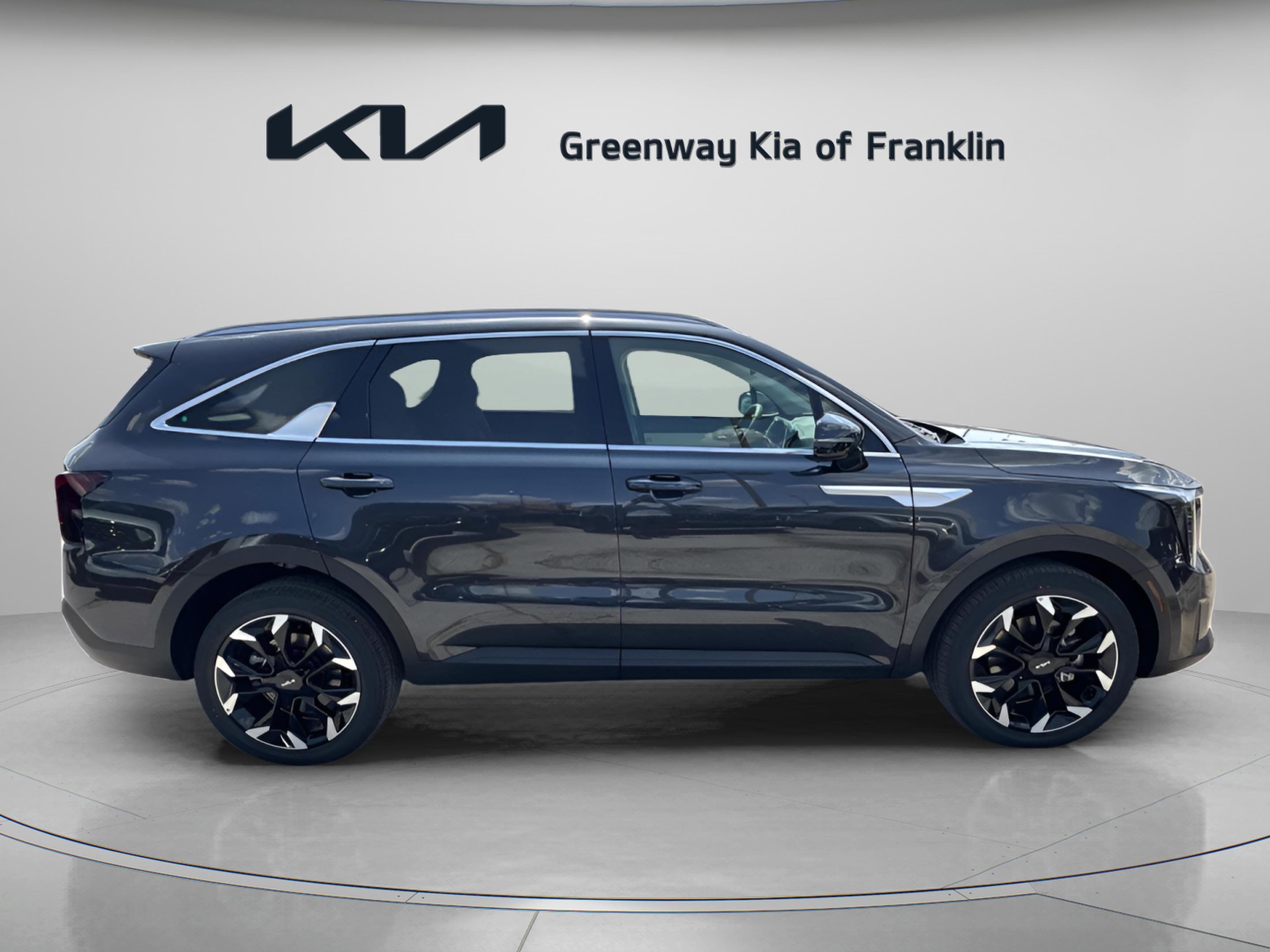2026 Kia Sorento EX photo 8