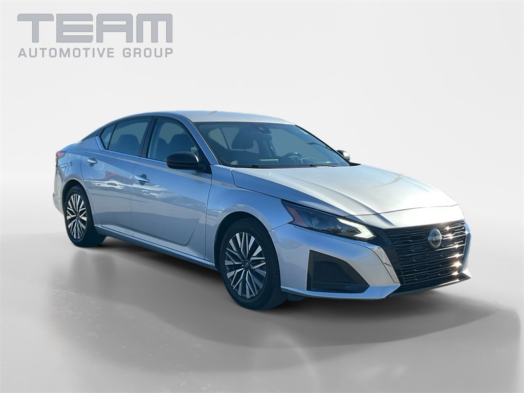 2024 Nissan Altima SV