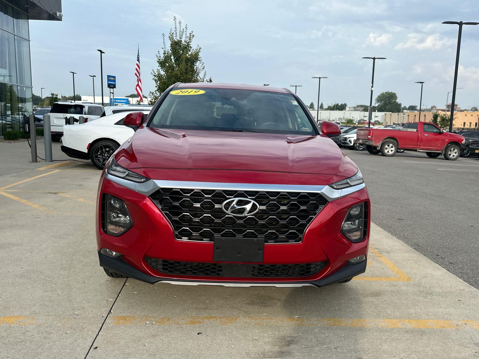 2019 Hyundai Santa Fe SEL photo 5