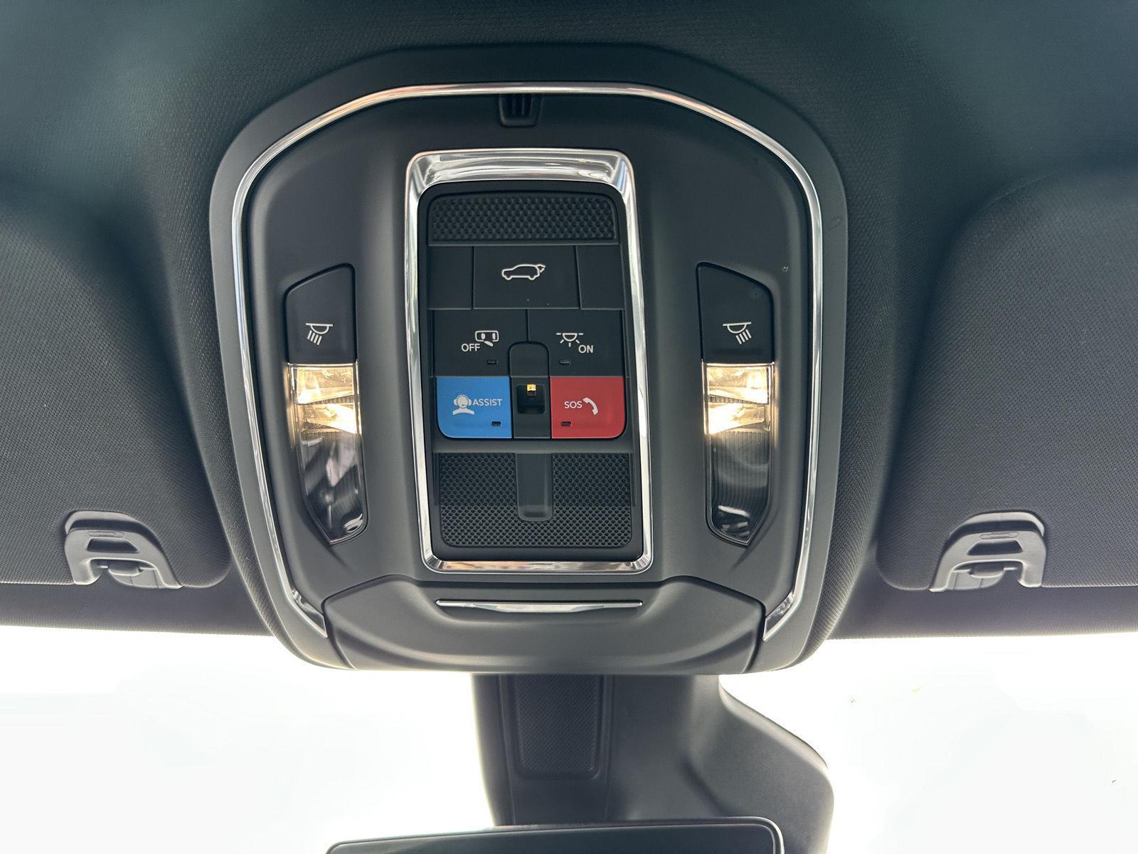 2024 Jeep Wagoneer Series II photo 27