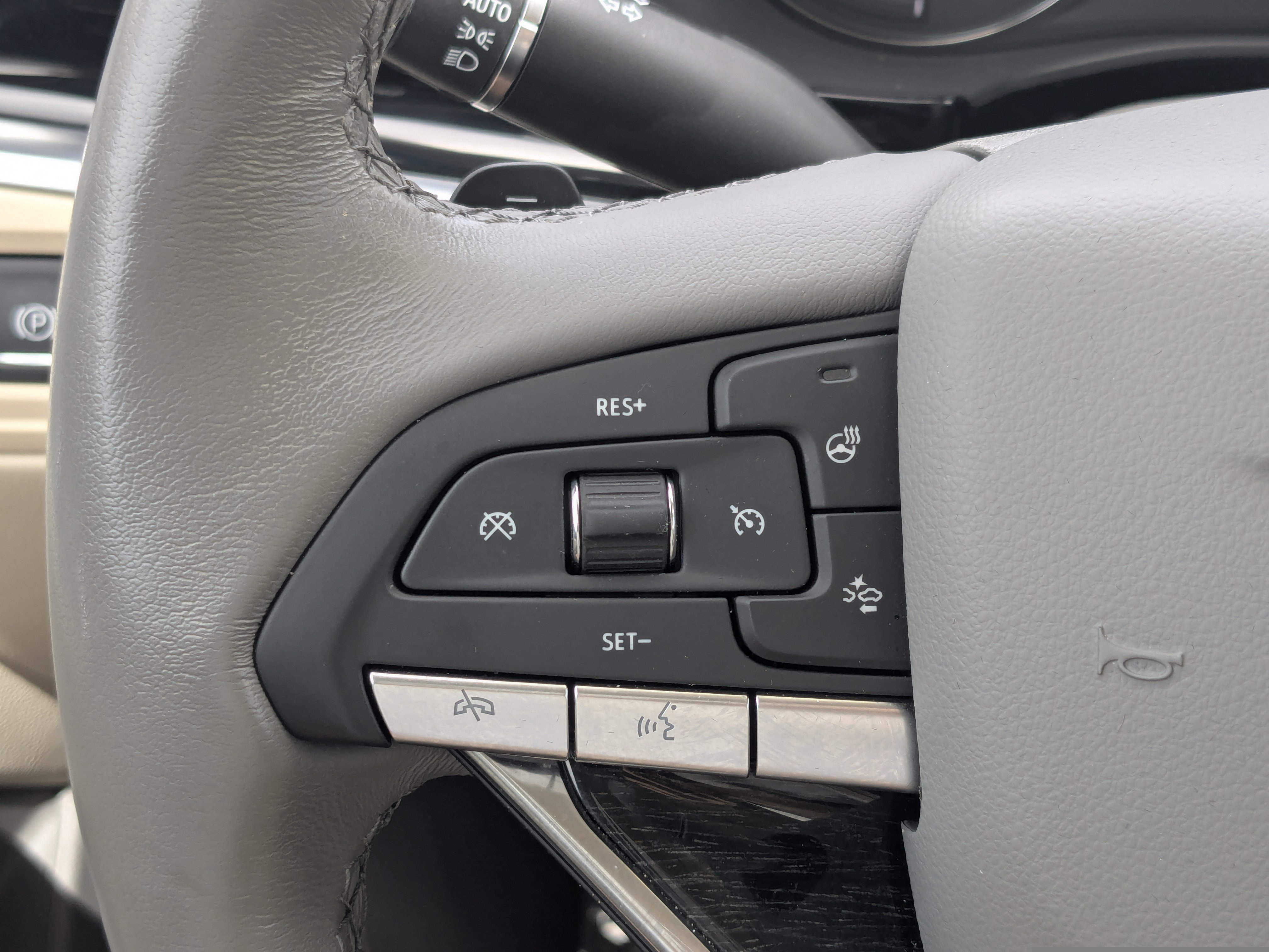 2023 Cadillac XT6 Premium Luxury photo 15