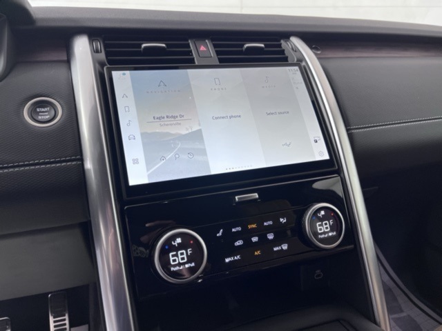 2025 Land Rover Discovery SE photo 14