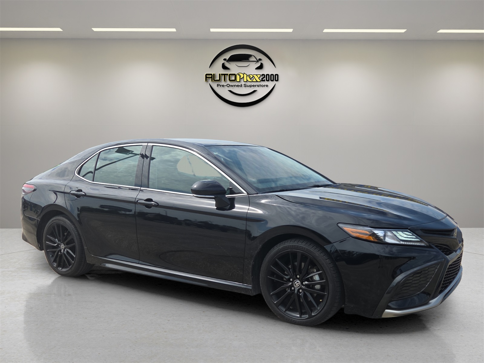 2023 Toyota Camry XSE's photo