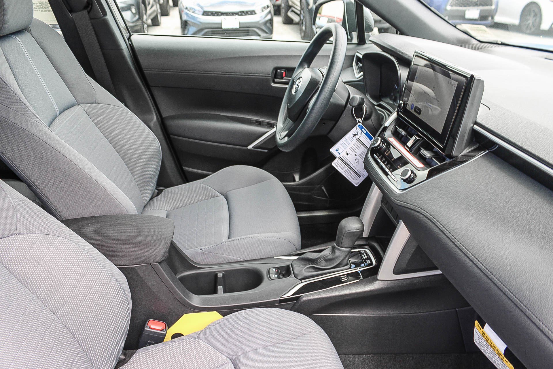 2025 Toyota Corolla Hybrid S photo 15