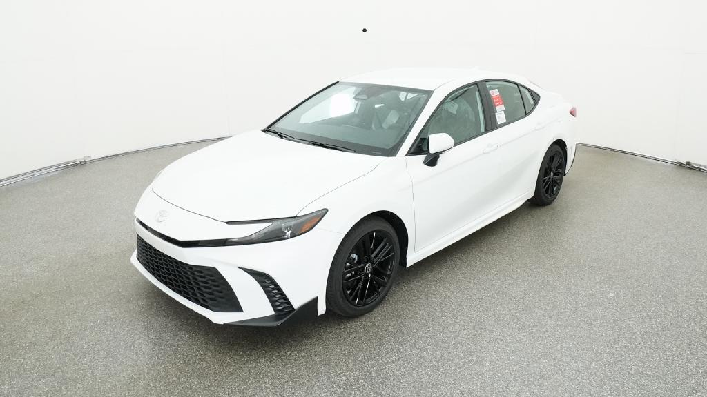 2026 Toyota Camry SE's photo