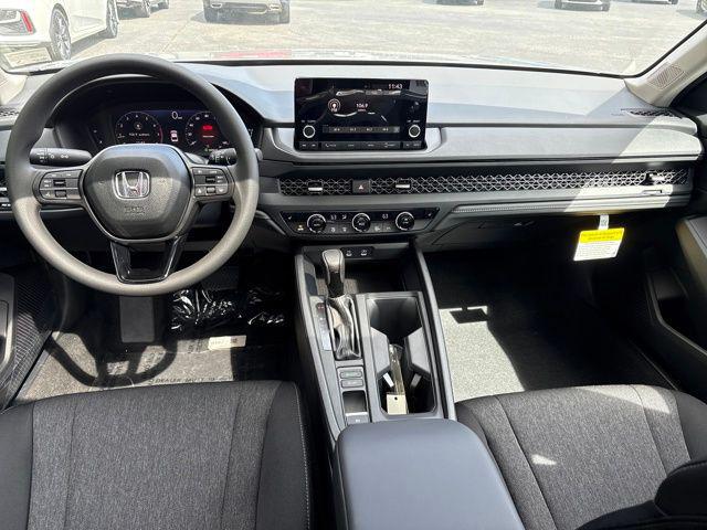 2025 Honda Accord SE photo 17