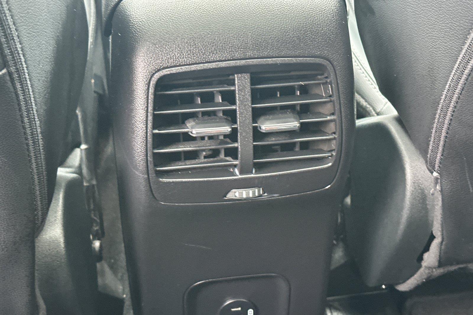 2022 Ford Escape SEL Plug-In Hybrid photo 12
