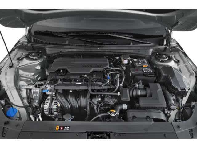 2025 Kia K4 GT-Line photo 9