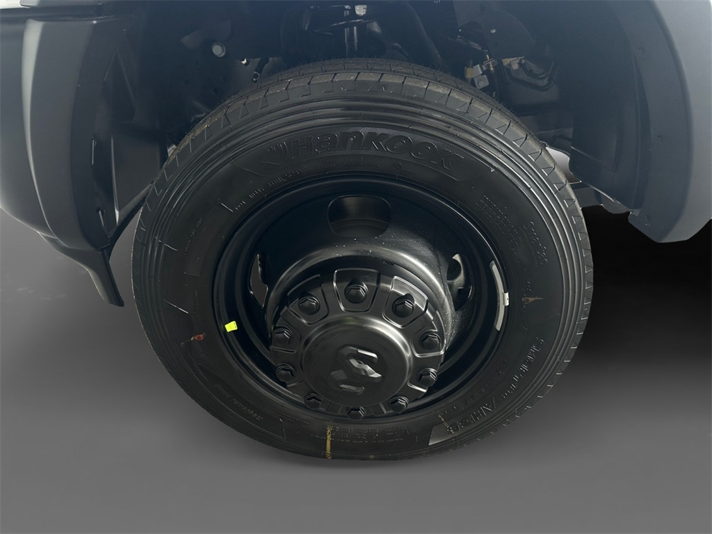 2025 Ram 5500 Tradesman photo 14